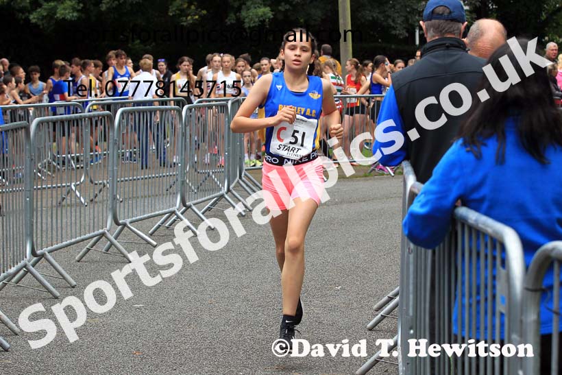 Girls under-13s 2023 Northern 6 and 4 Stage Relays and Youngsters, Birkenhead Park, Wirral.  Photo: David T. Hewitson/Sports for All Pics